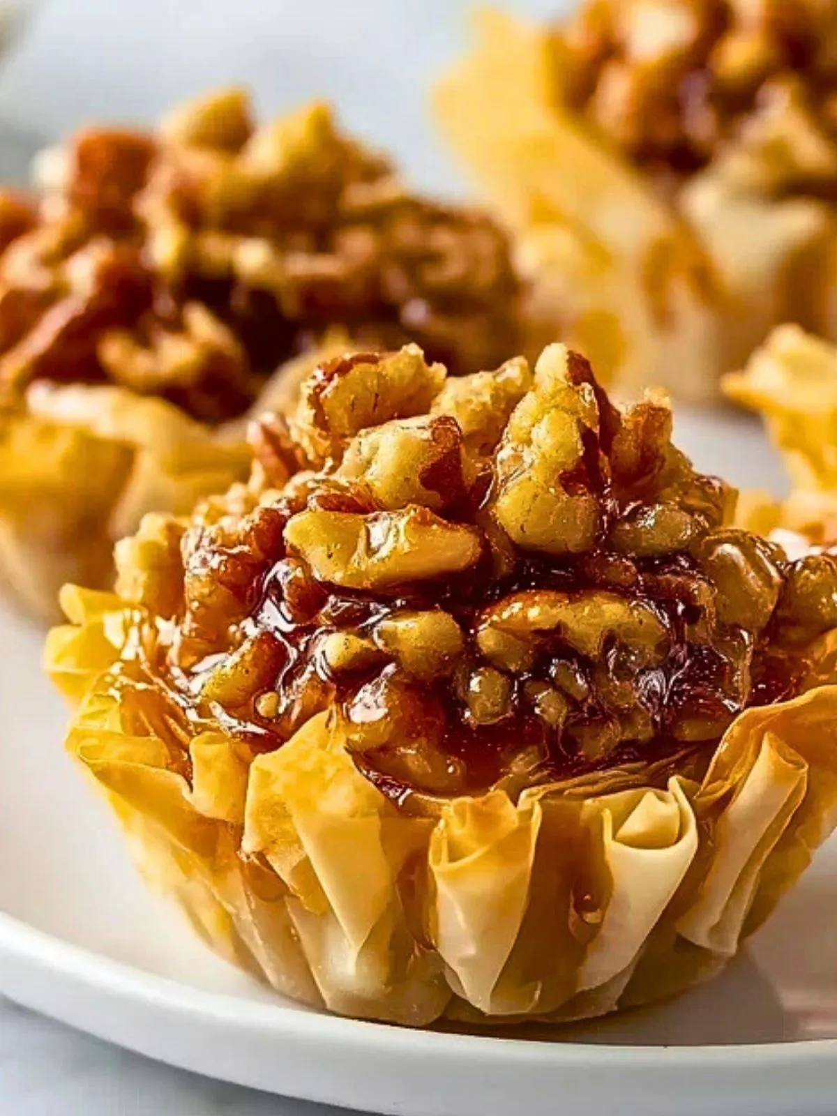 Coupes De Baklava Aux Pacanes Caramélisées Et Croquantes (1)