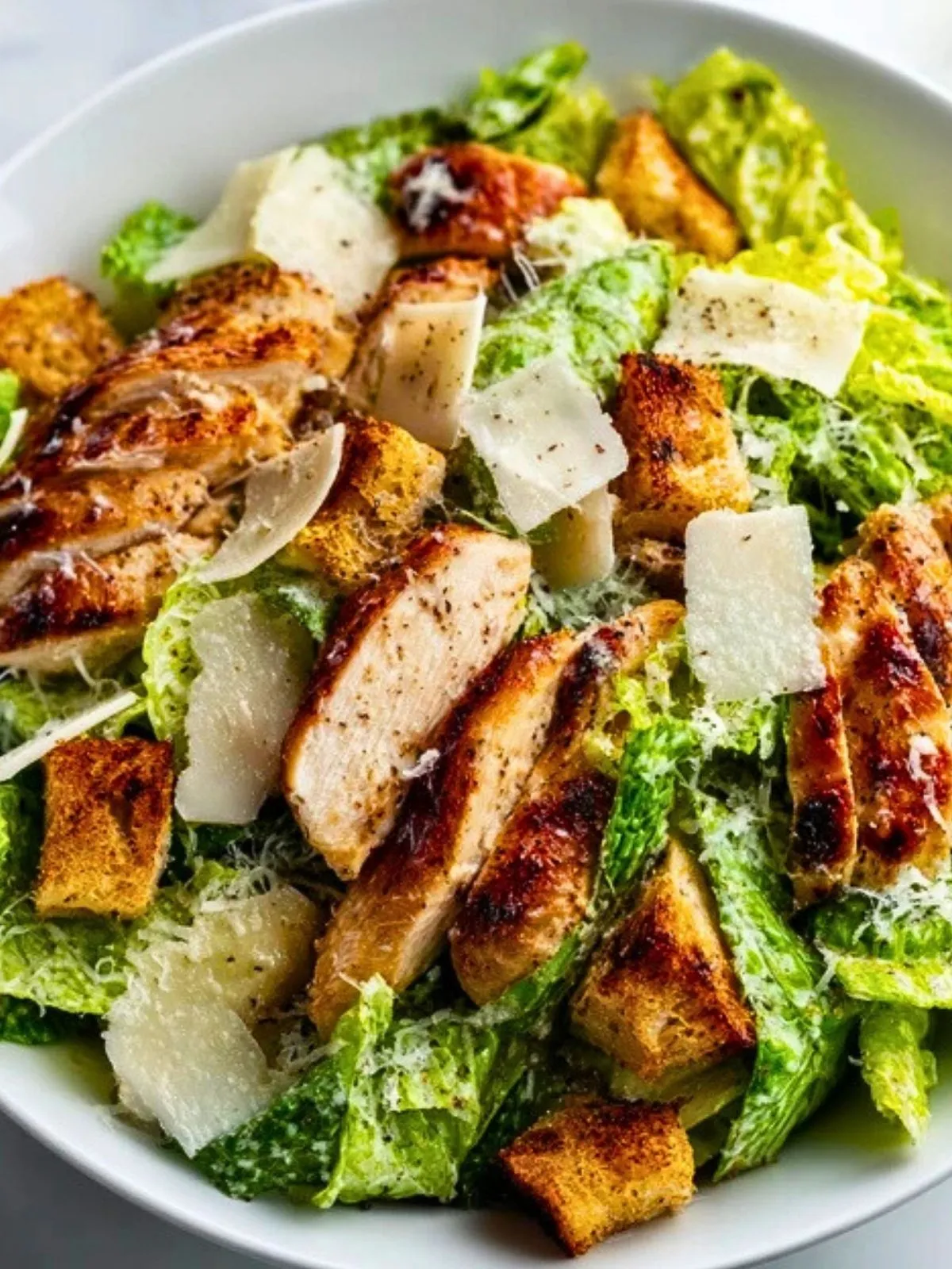 Salade César au Poulet Classique (1)