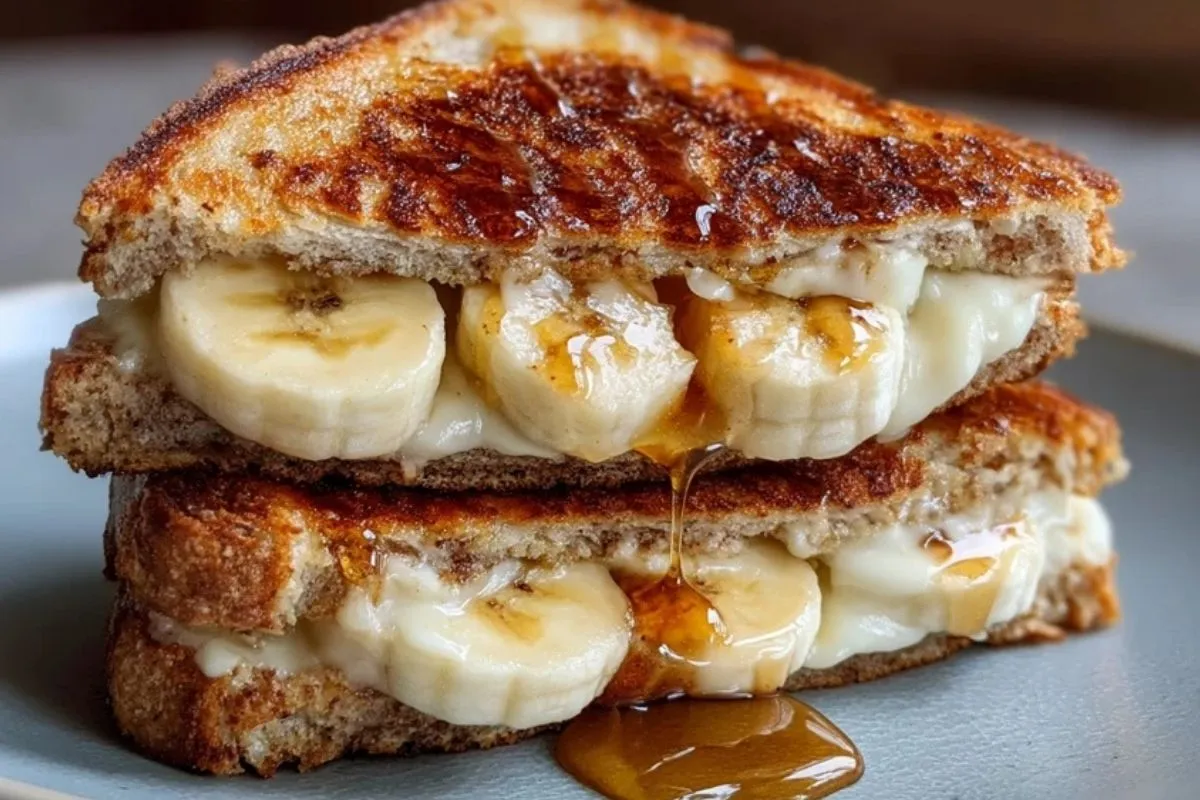 Sandwich Au Fromage Grillé Banane Et Miel