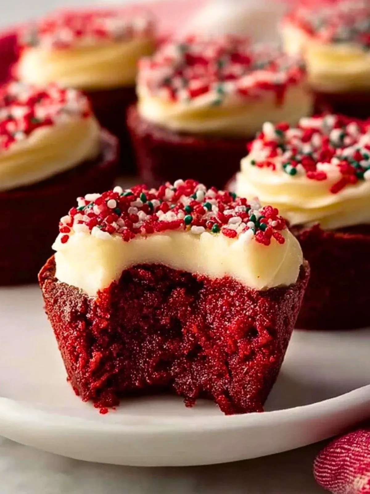Bouchées De Brownie Velours Rouge Sucrées (1)