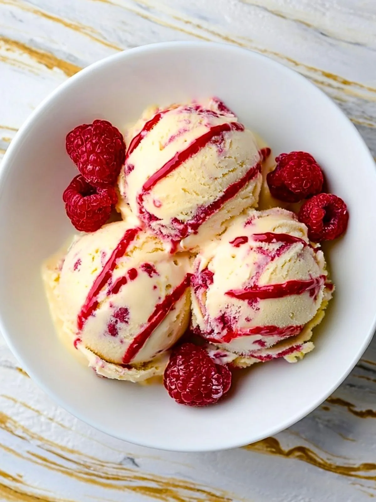 Glace Protéinée Blanchâtre Framboise (1)