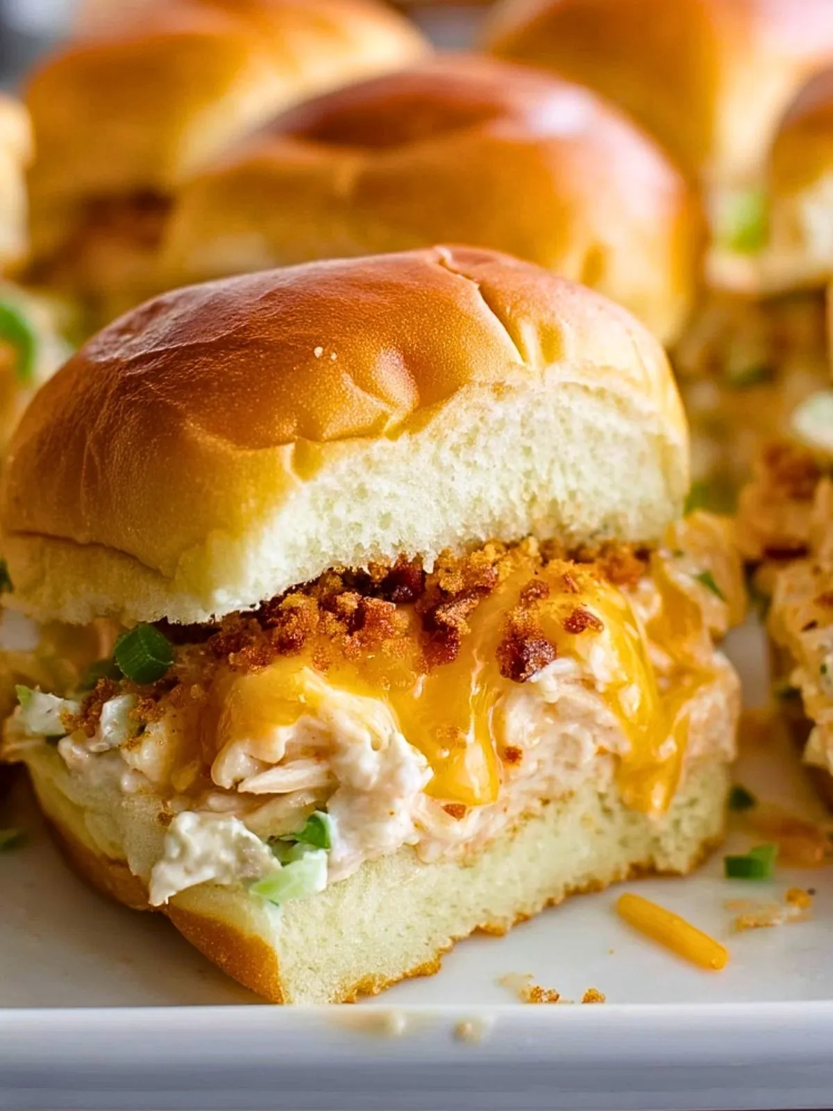 Mini Sandwiches De Poulet Crémeux (2)